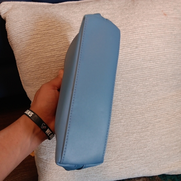 Salvatore Ferragamo Turkish Airlines Business Class Toiletry Amenity Bag - EMPTY - Picture 4 of 5